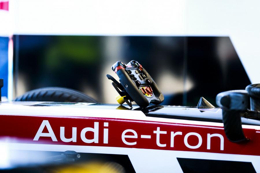 Детали экстерьера Audi e-tron FE05 ABT Schaeffler 2018 года  (фото 16 из 32)